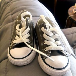 Converse All Star kids shoe Size 6
